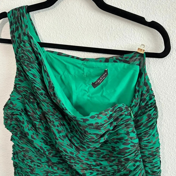 Halston Heritage One Shoulder Asymmetrical Ruched Emerald Cheetah Print Dress - Picture 11 of 14